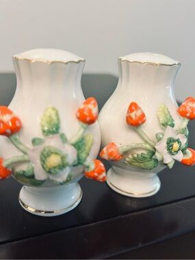 RARE Vintage 60’s Schmid Bone China Raised Strawberry Salt & Pepper Set
